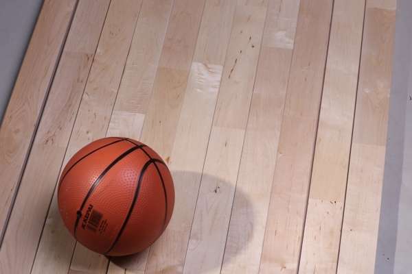 哪有运动木地板哪个牌子较好