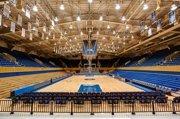 那有篮球体育地板什么牌子好