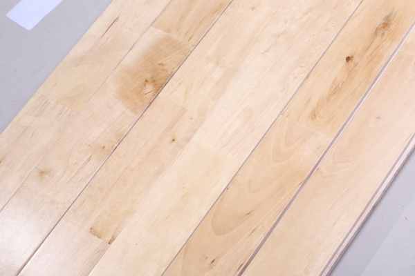 单龙骨篮球场馆地板环保