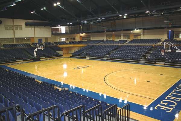 学校篮球场馆地板有哪几种