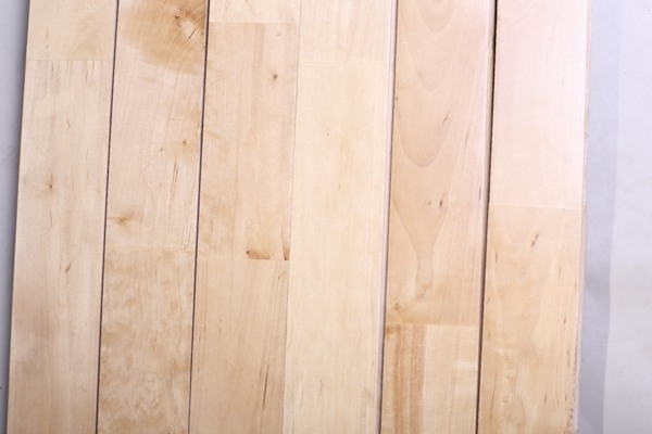 有什么运动木地板厚度偏差