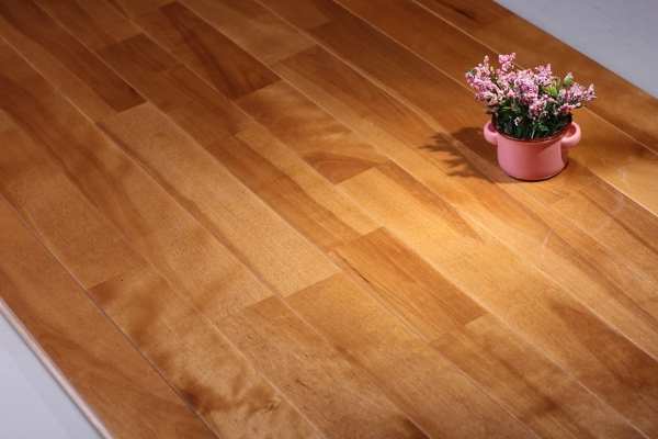 主辅龙骨体育运动木地板保障