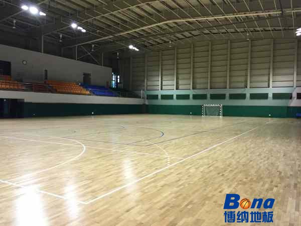 主辅龙骨运动木地板怎样保养