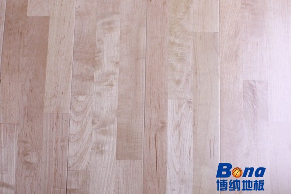 有什么篮球运动木地板优点