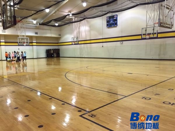 中等体育运动木地板怎么保养