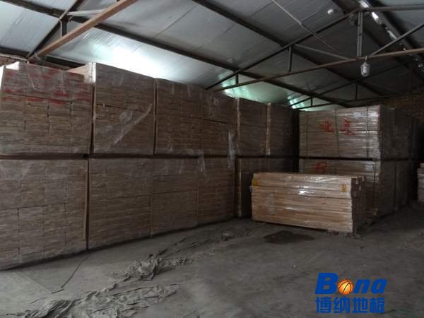 中等篮球运动木地板环保