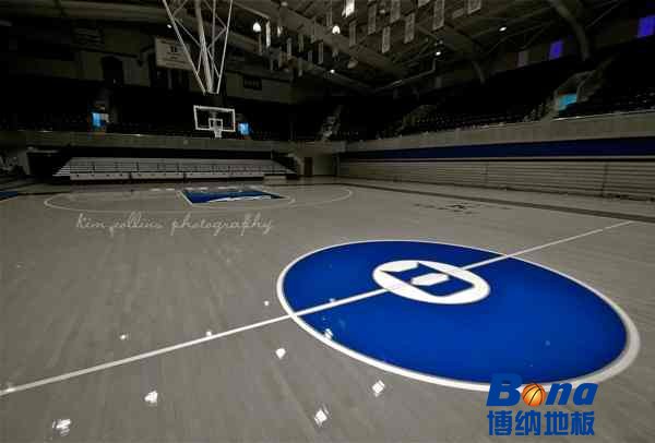 中学体育运动木地板环保吗