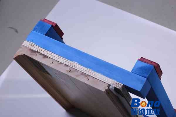 中等篮球运动木地板保障