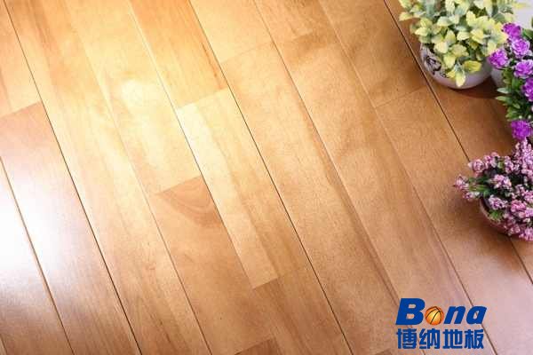 有什么体育运动木地板特性