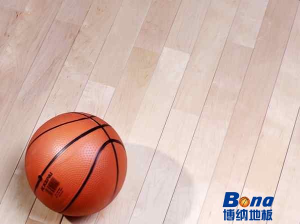 有什么体育运动木地板反弹力