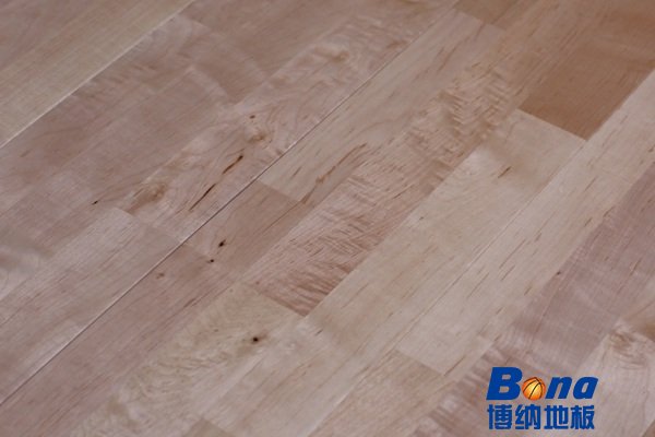 有什么运动木地板怎么保养