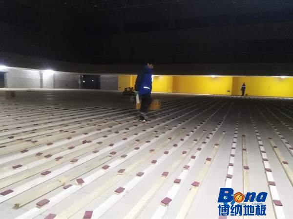 好看的体育篮球木地板价格便宜