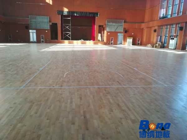 用什么运动木地板摩擦系数