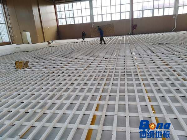 用什么运动木地板怎样保养