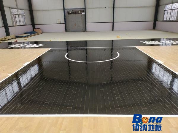 用什么运动木地板木纹型