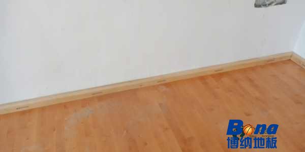 那有篮球木地板多少钱