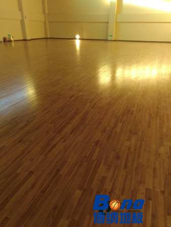 好用的体育篮球木地板价格