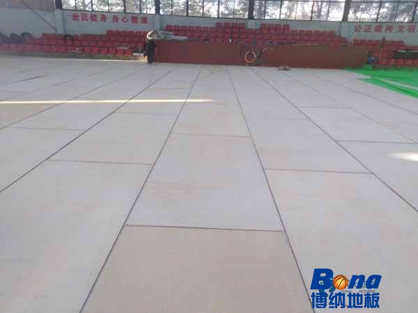 行业体育篮球木地板每平米价格