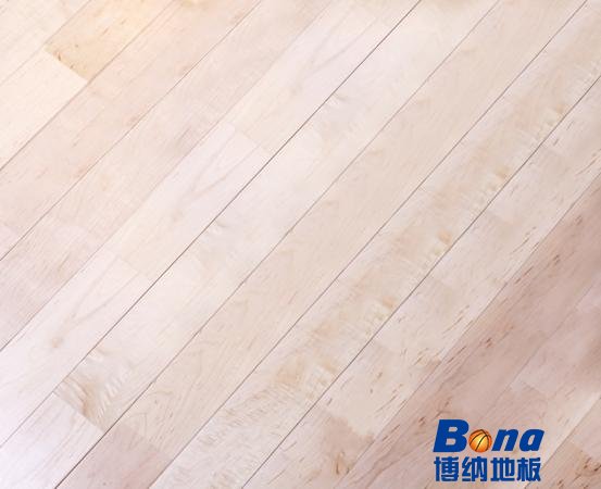 专业篮球运动木地板怎样保养