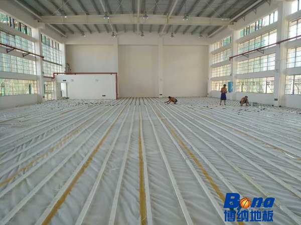 较好的体育运动木地板护理