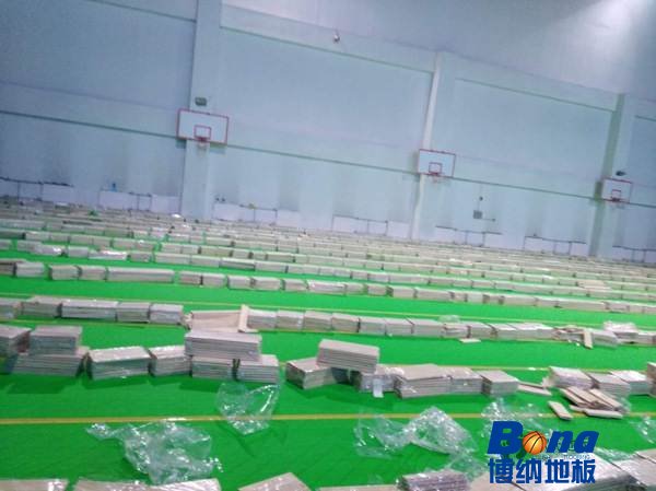 悬浮式运动木地板结构系统