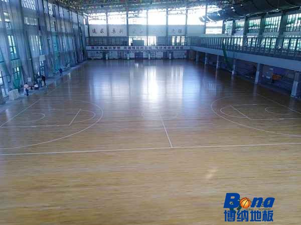 寻求篮球体育地板施工价格