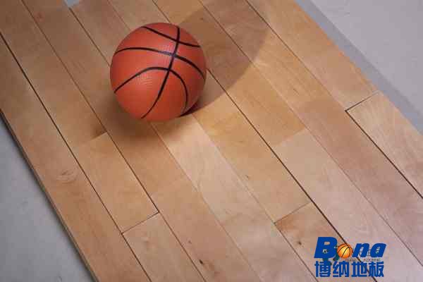 那有体育运动木地板耐磨系数