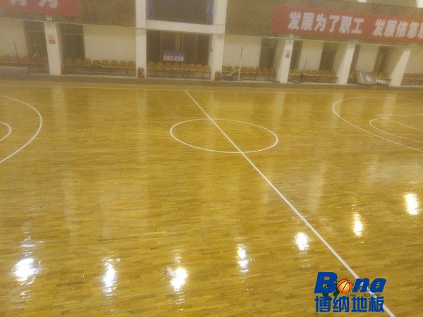 用什么运动木地板适用范围