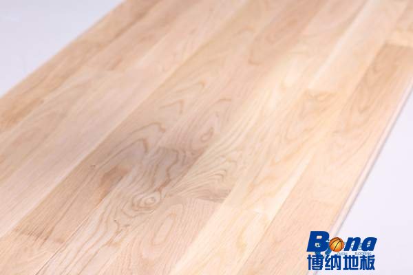 枫木篮球木地板多少钱