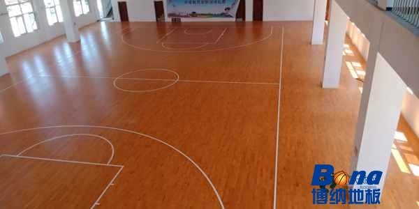 普通篮球运动木地板维护保养